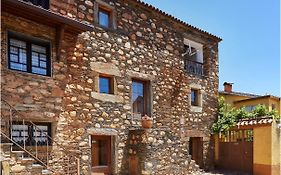 Casa Da Pedra Rolada